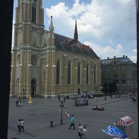 Modena Apartments Novi Sad Bagian luar foto