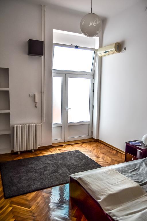 Modena Apartments Novi Sad Ruang foto
